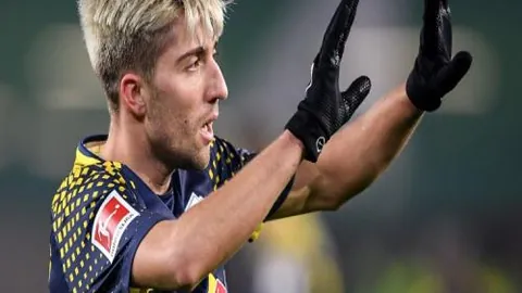 中国男篮亚洲杯预选赛，勇夺亚洲杯预选赛佳绩